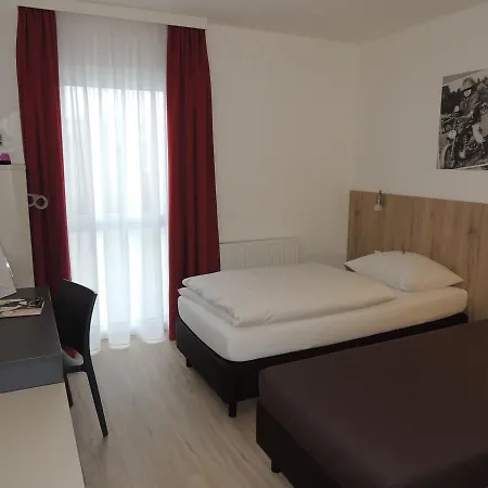 Avia Bisamberg 4* Korneuburg