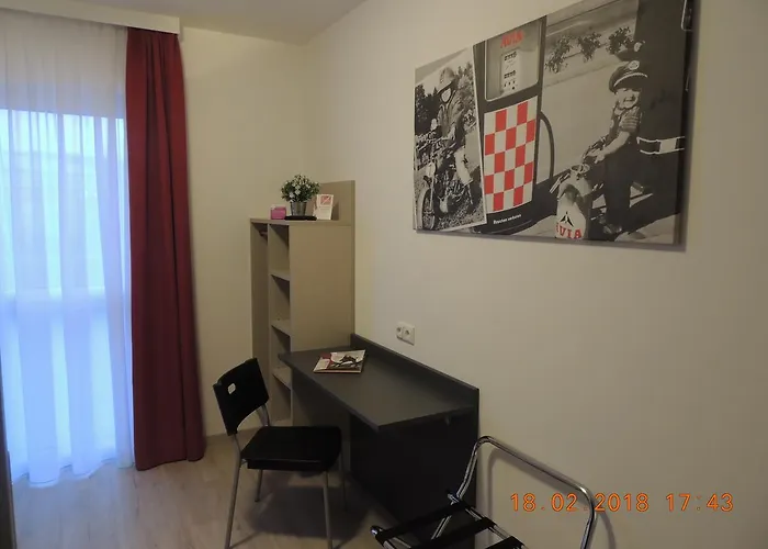 Avia Bisamberg 4* Korneubourg